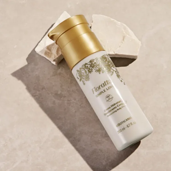 Creme Hidratante Desodorante Corporal Floratta Simple Love 200ml